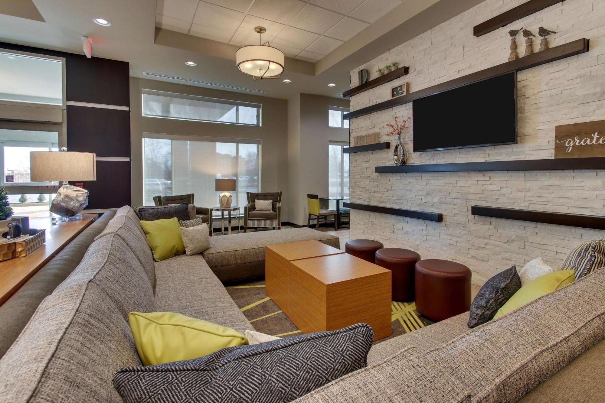 Drury Inn & Suites Columbus Polaris Екстериор снимка